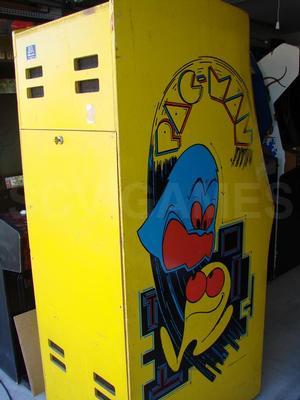 1980 Midway Pac-Man Stand Up Arcade Game Image
