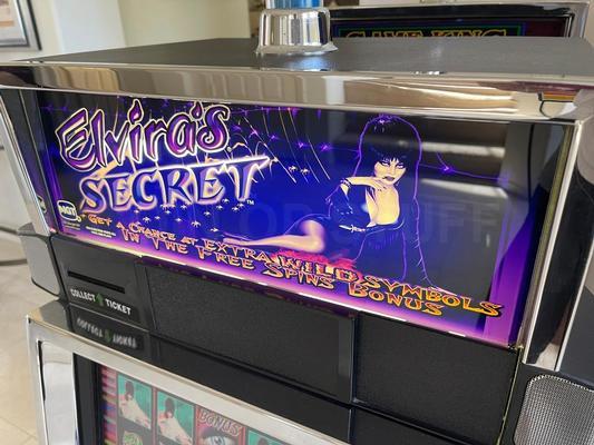 2001 IGT Elvira's Secret Video Slot Machine Image