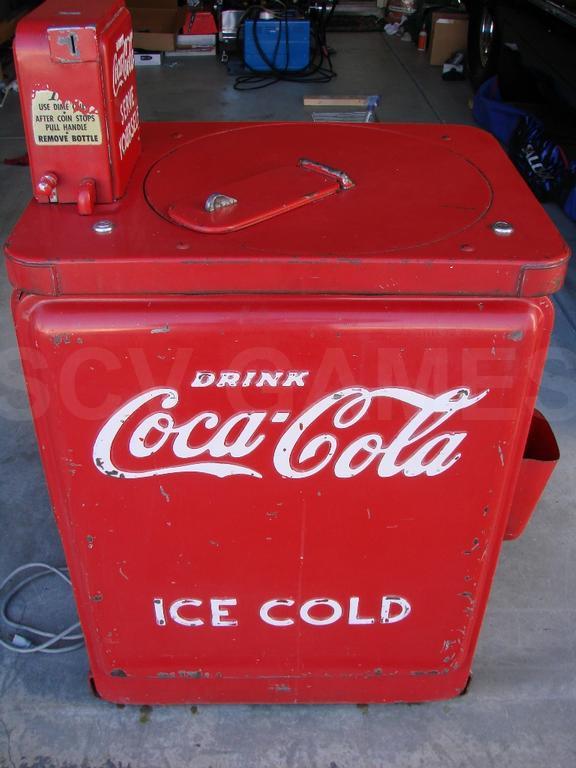 1941 Vendo Jr. Model 123 Coca-Cola Spin Top Machine