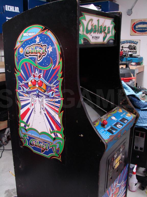 1981 Midway Galaga Stand Up Arcade Game