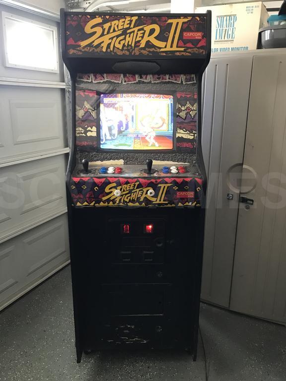 1991 Capcom Street Fighter II The World Warrior Upright Arcade Machine